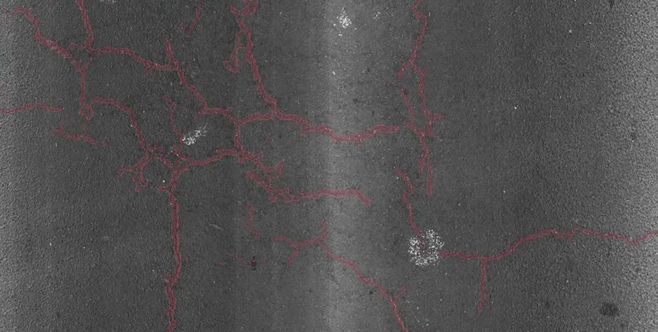 PavementCracker 路面病害识别结果